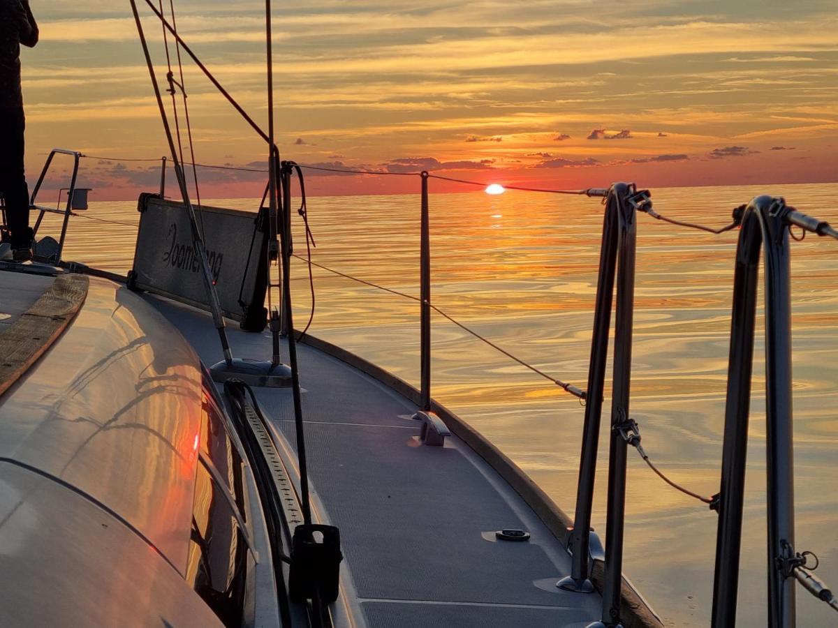 ホテル Velero Monia バレンシア エクステリア 写真