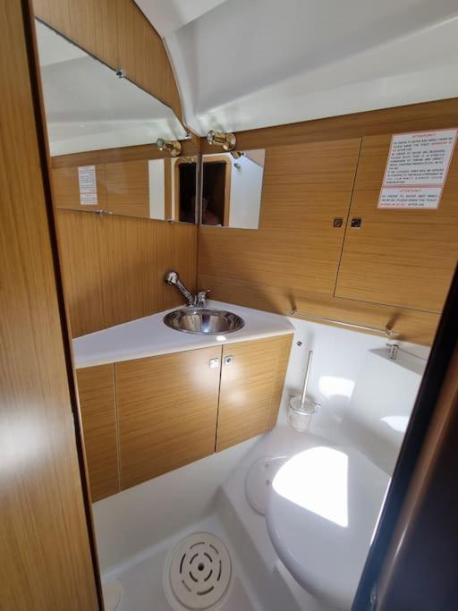 ホテル Velero Monia バレンシア エクステリア 写真